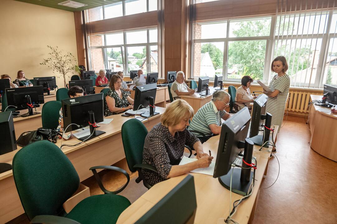 Aplinka: senjorams patinka ne tik mokytis, bet ir bendrauti.