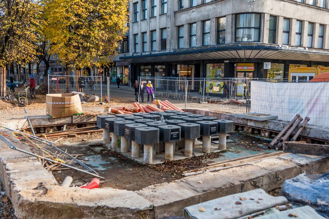 Darbai: Savanorių prospekte šiemet bus užbaigtas dviračių takas, o kitais metais toliau bus tvarkoma važiuojamoji kelio dalis.