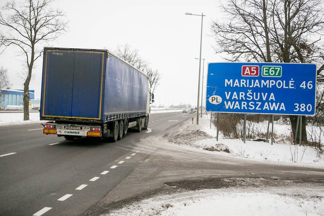 Reikšmė: "Via Baltica" – svarbiausia per Lietuvą einanti tarptautinė magistralė šiaurės–pietų kryptimi.
