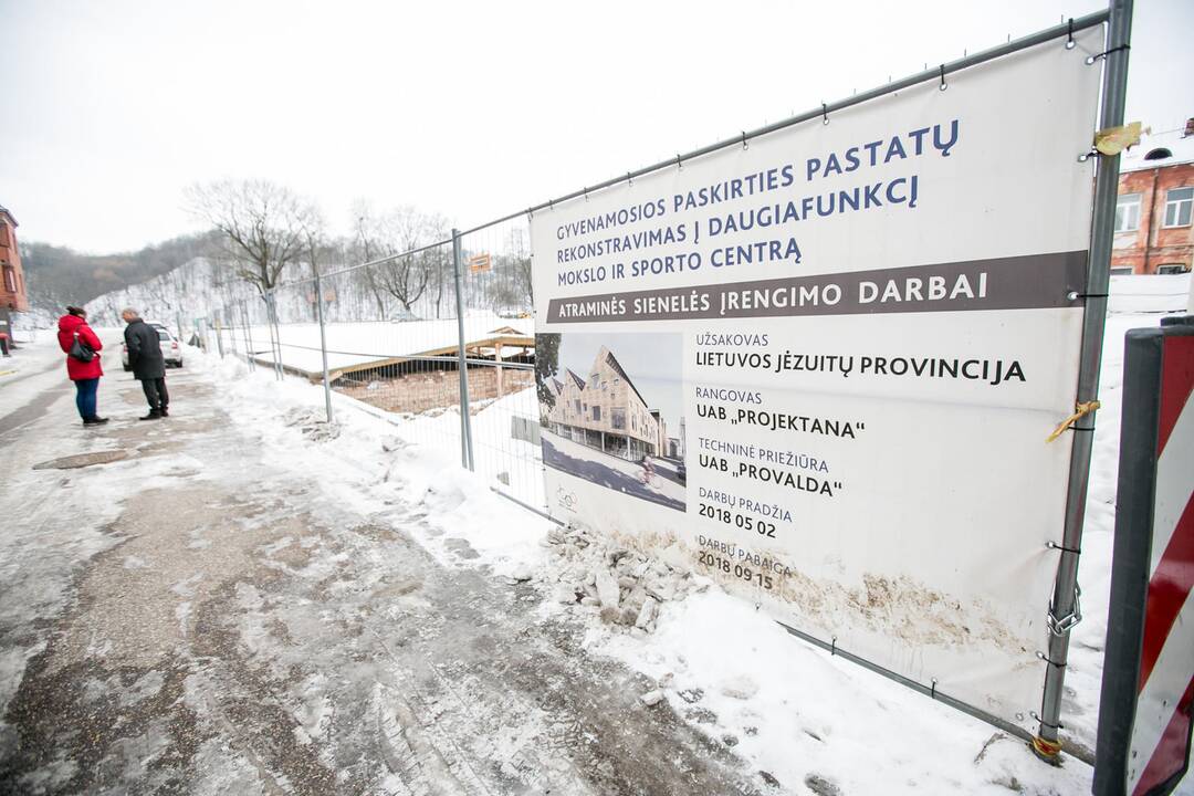 Nežinia: kol kas neaišku, kada T.Daugirdo g. 1 sklype prasidės ir baigsis statybos.
