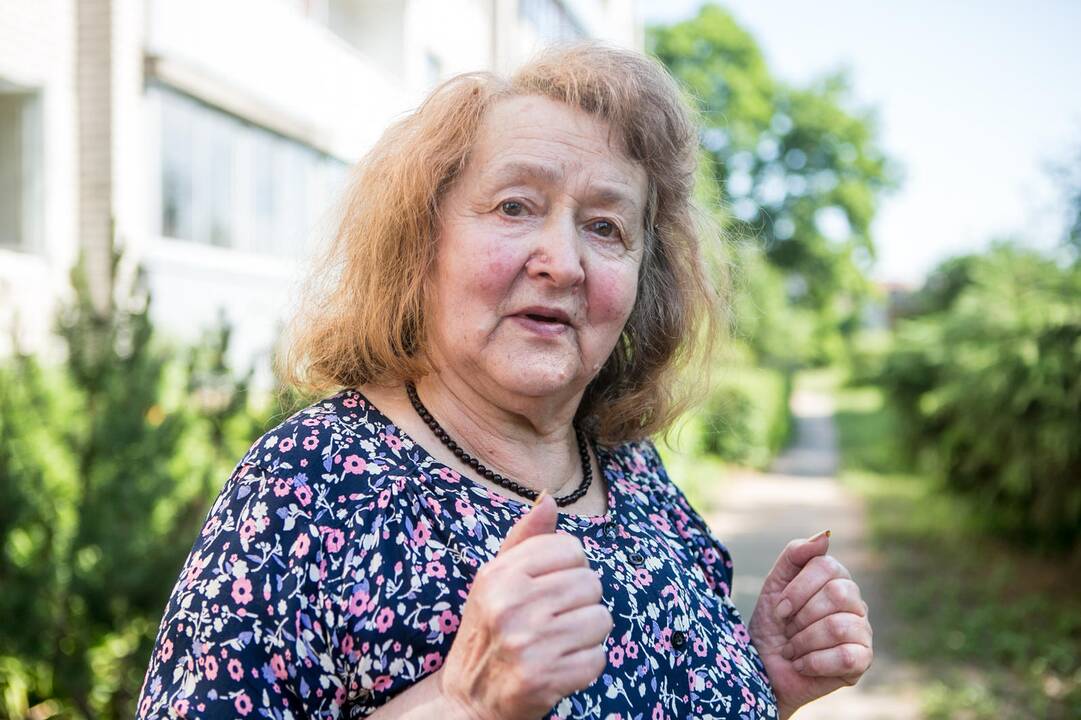 Vertina: T.Aksenenko kiekvieną dieną džiaugiasi sugrąžintu regėjimu, mėgaujasi galėdama ne tik užuosti, bet ir aiškiai matyti žydinčių gėlių spalvas.