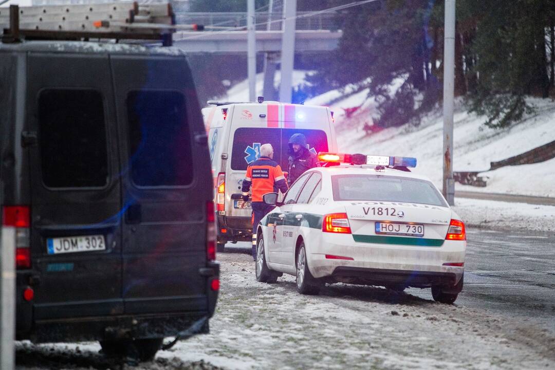 Žemaičių plente partrenkta 80-metė ligoninėje mirė