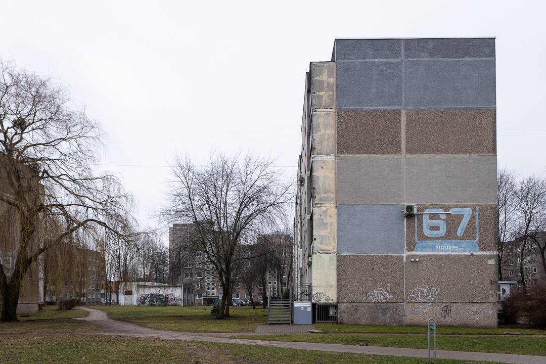 Šiaurės pr. daugiabutyje kilo gaisras