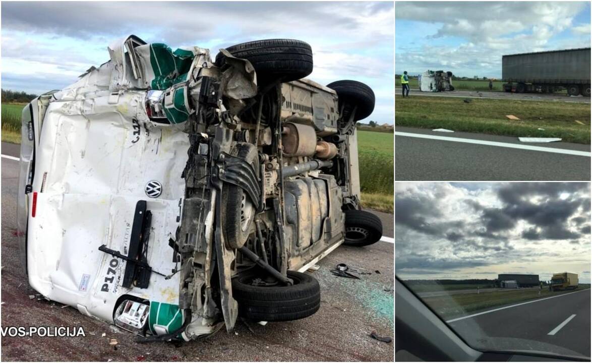 Avarija kelyje Vilnius-Panevėžys: į policijos automobilį rėžėsi vilkikas
