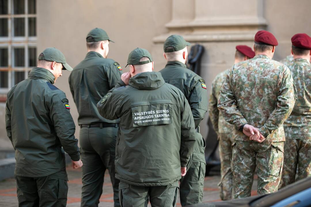 Lietuva atsisveikino su Ukrainoje žuvusiu kariu T. Tumu