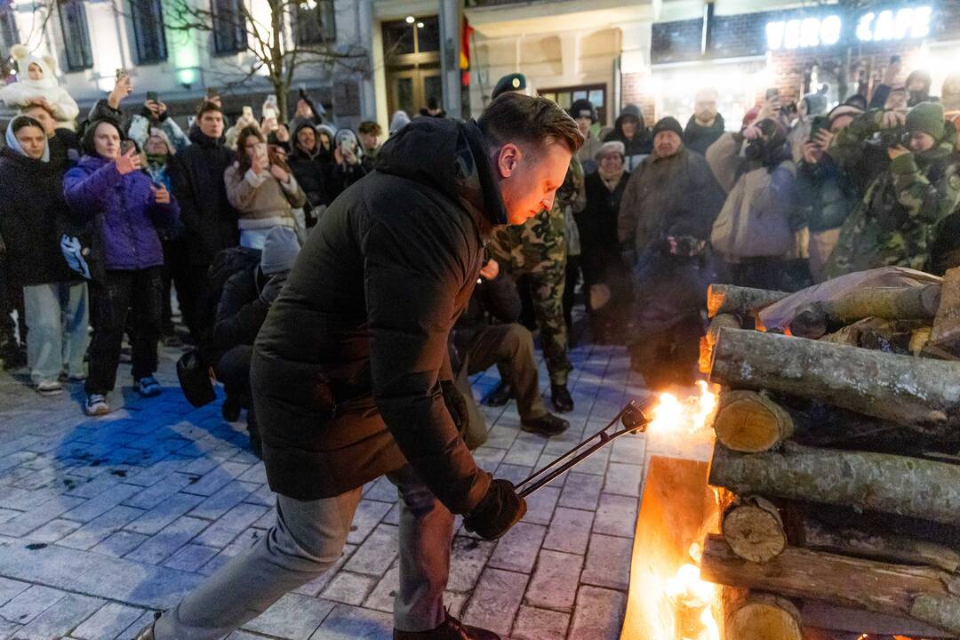 Vilniaus centre uždegti simboliniai laužai