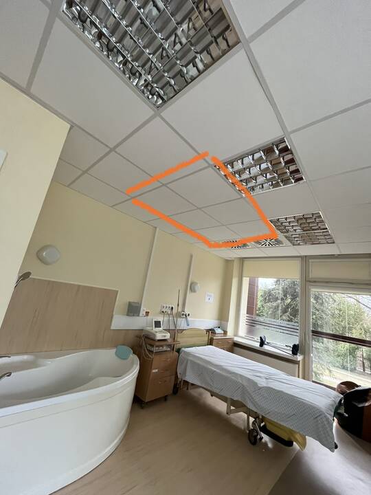 Sparta: jei nėra laidų ir kitų trikdžių, plokštės lubose sumontuojamos labai greitai.