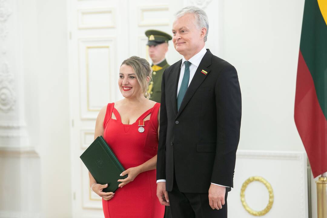 Valstybės apdovanojimų įteikimo ceremonija Lietuvos Prezidento rūmuose