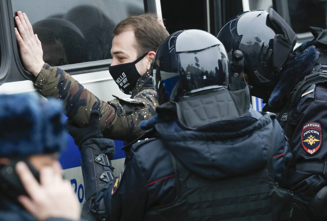 Maskvoje areštuojami protestuojantys A. Navalno šalininkai