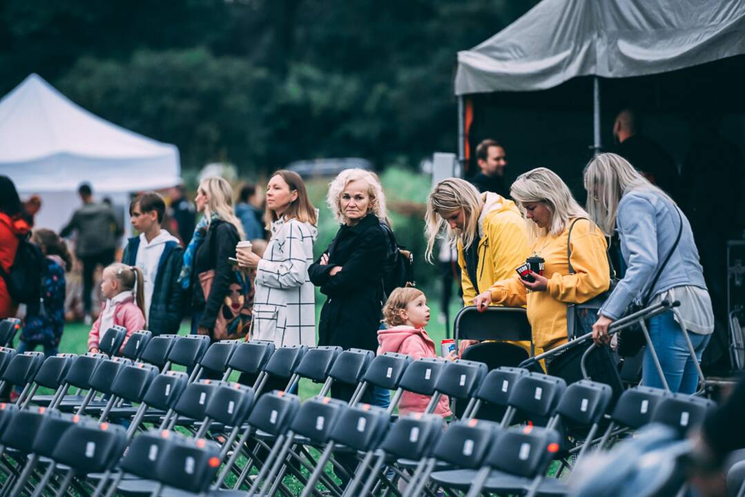 „The Roop“ koncertas sudrebino Botanikos sodą