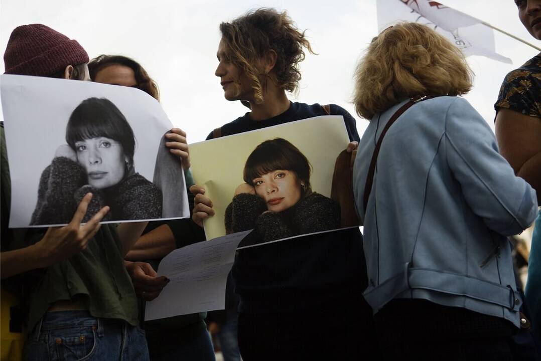 1962 metais gimė prancūzų aktorė Marie Trintignant (Mari Trentinjan). 