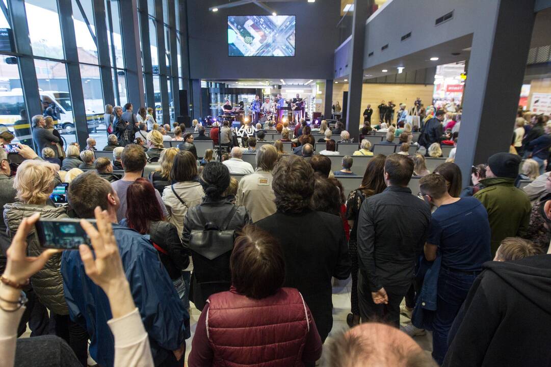 "Kaunas Jazz" koncertas autobusų stotyje