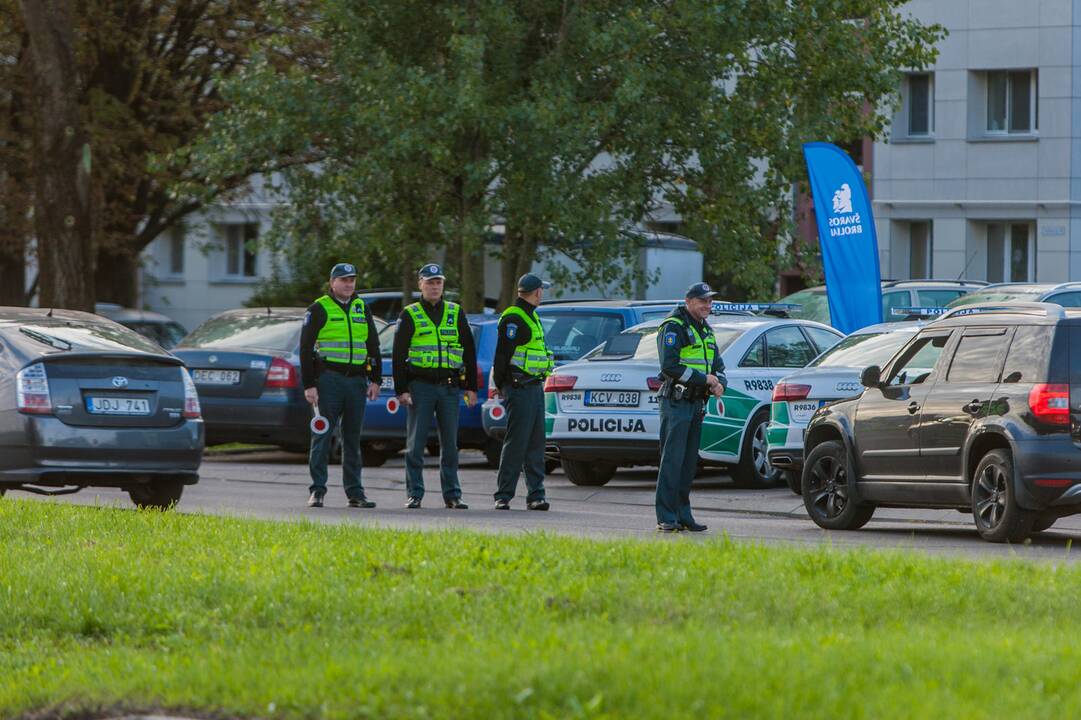 Policijos reidas Taikos prospekte