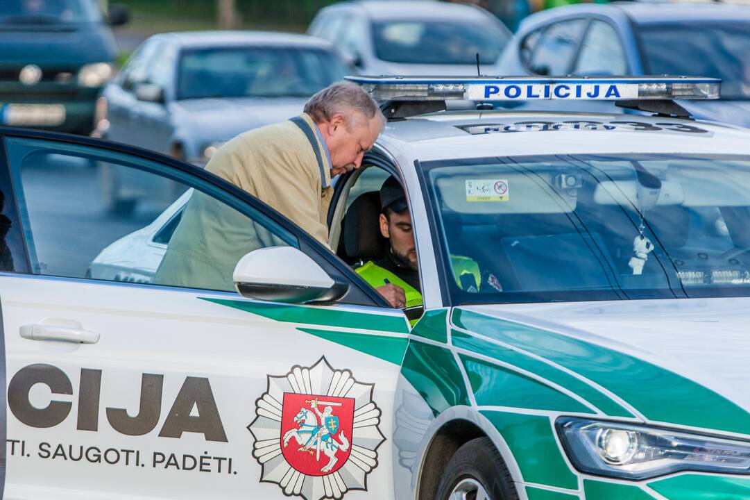Policijos reidas Taikos prospekte