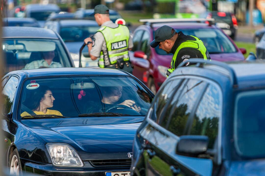 Policijos reidas Taikos prospekte