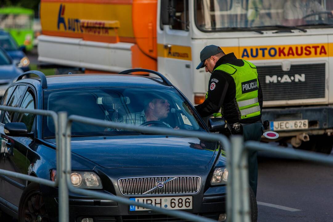 Policijos reidas Taikos prospekte