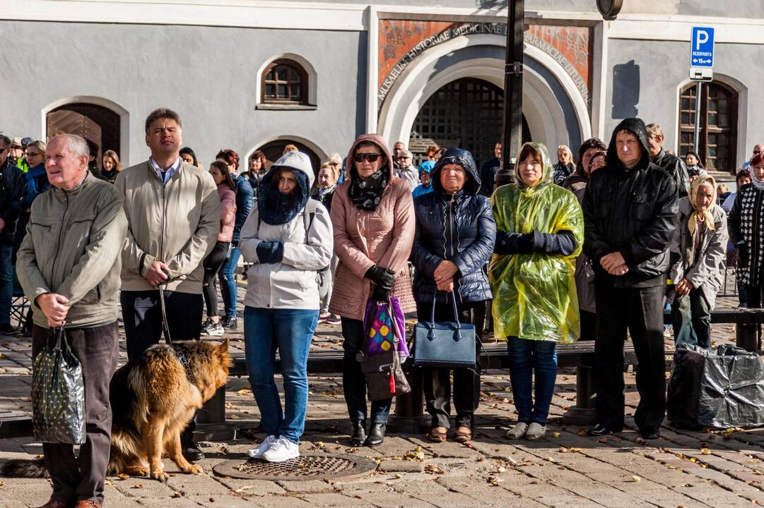 Šventasis Tėvas Kauno rotušės aikštėje