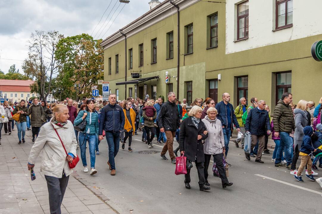 Šventasis Tėvas Kauno rotušės aikštėje