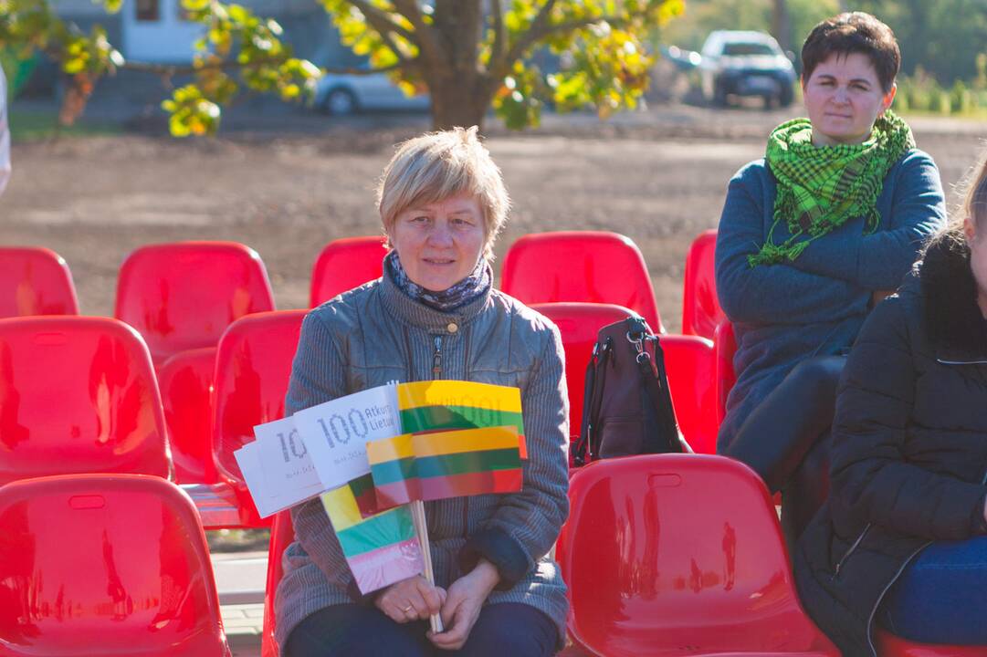 Vilkijoje atidarytas rekonstruotas stadionas