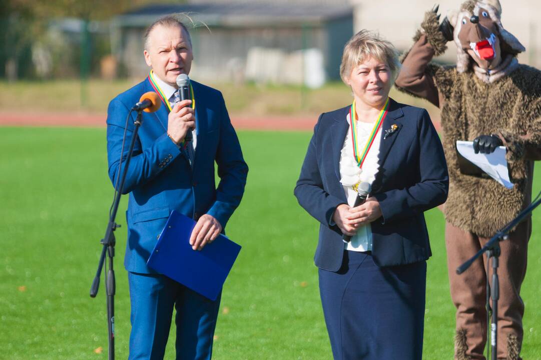 Vilkijoje atidarytas rekonstruotas stadionas