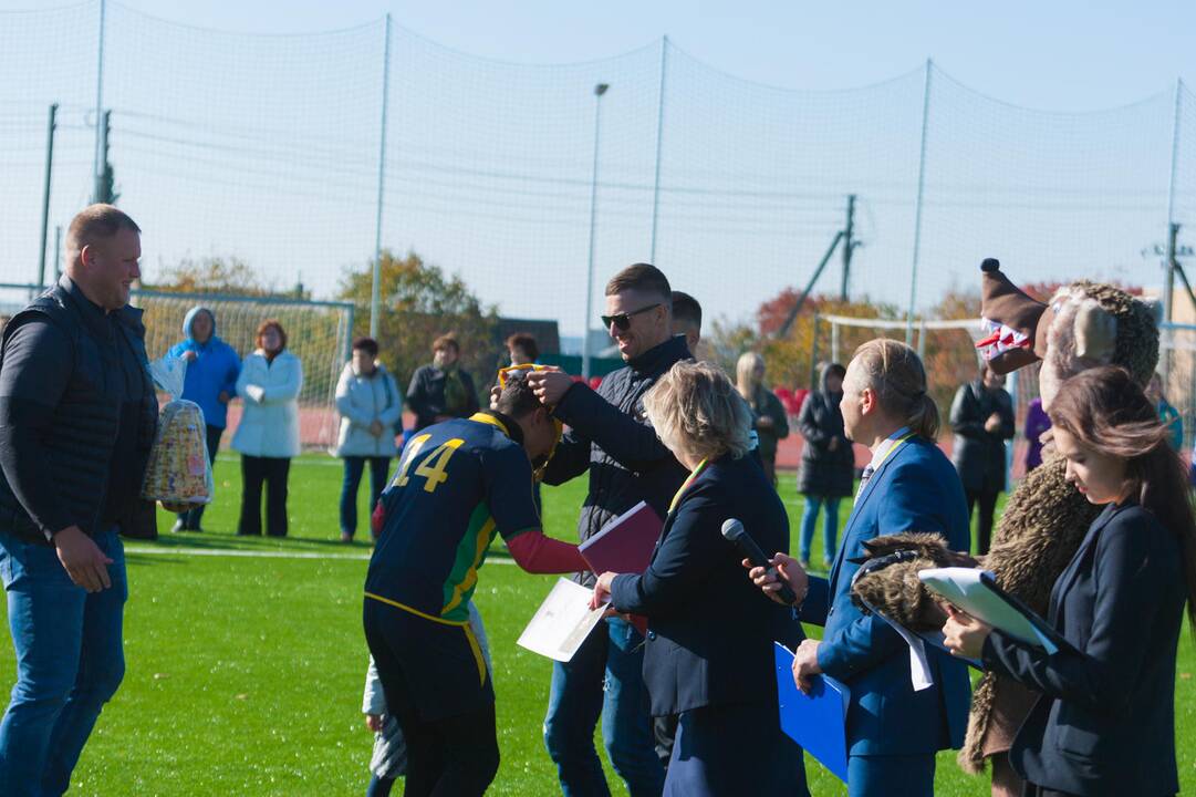 Vilkijoje atidarytas rekonstruotas stadionas
