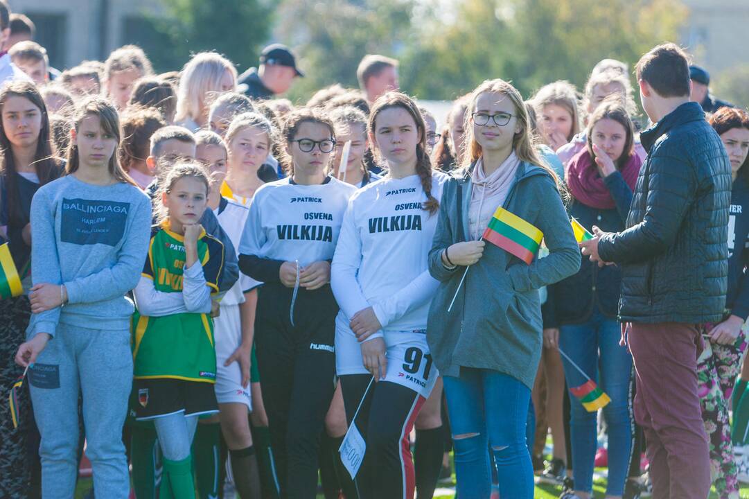 Vilkijoje atidarytas rekonstruotas stadionas