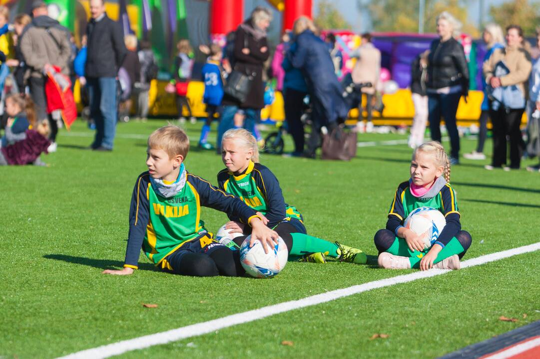 Vilkijoje atidarytas rekonstruotas stadionas