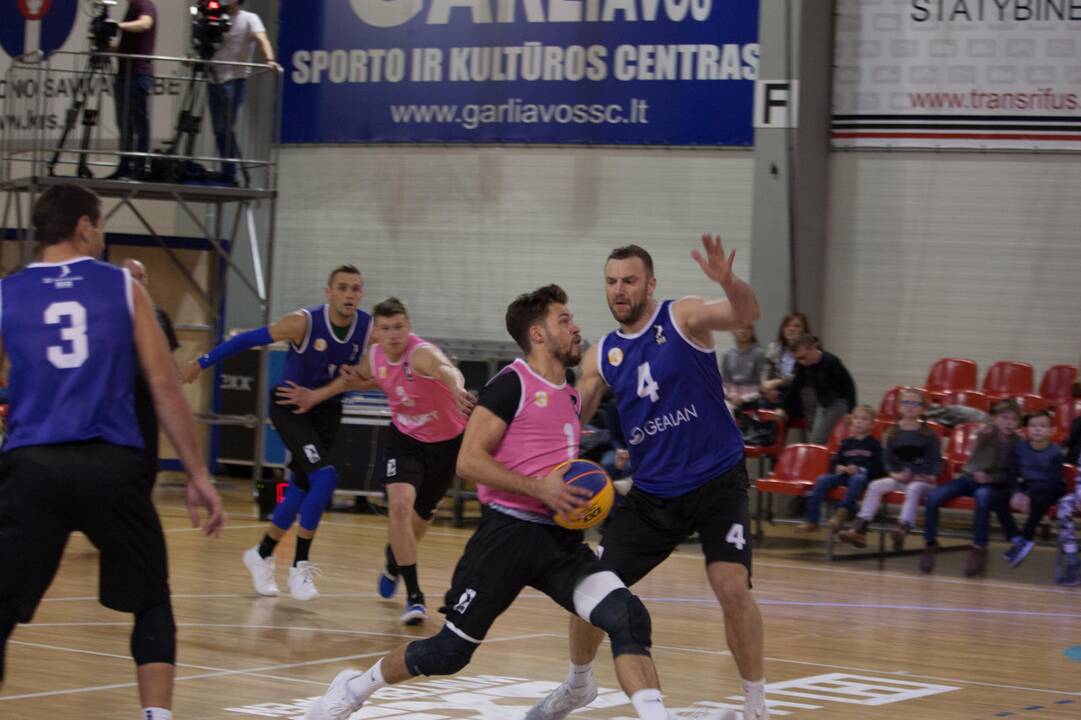 Lietuvos 3x3 krepšinio čempionate Garliavoje – ir Kauno rajono mėnesio žmogaus apdovanojimas