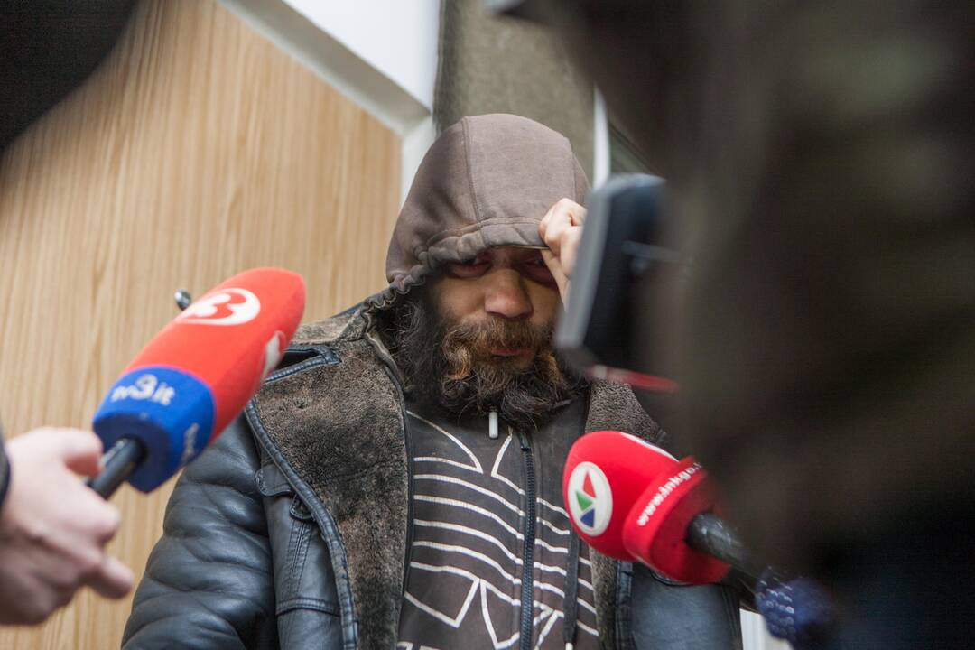 „Žalgirio“ areną „užminavusio“ benamio teismas
