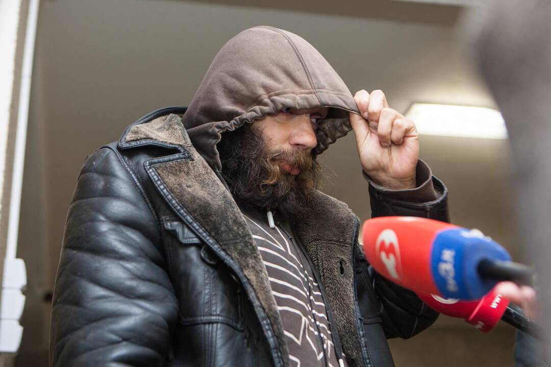 „Žalgirio“ areną „užminavusio“ benamio teismas