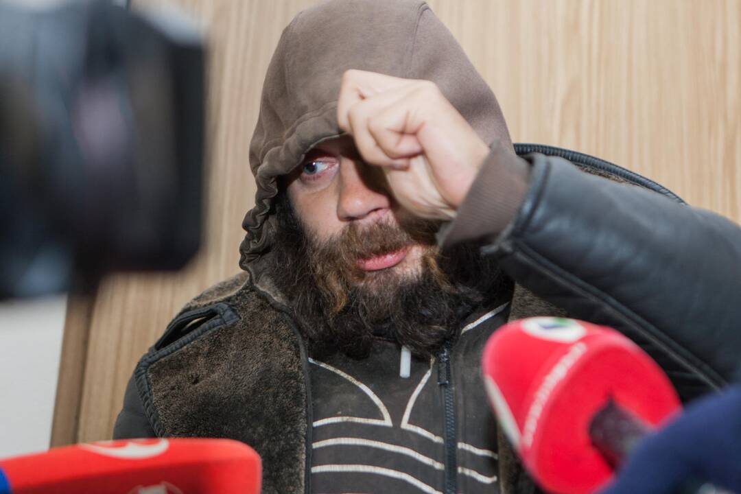 „Žalgirio“ areną „užminavusio“ benamio teismas