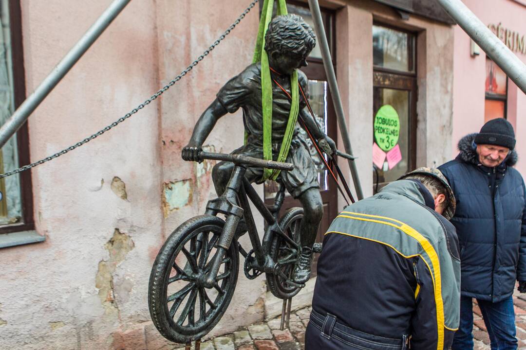 Kauno akcentas „Nežiopsok!“