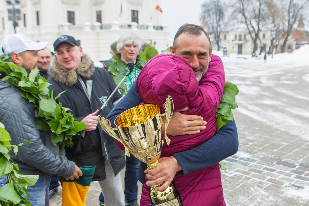 Poledinės žūklės čempionų sutikimas Kaune