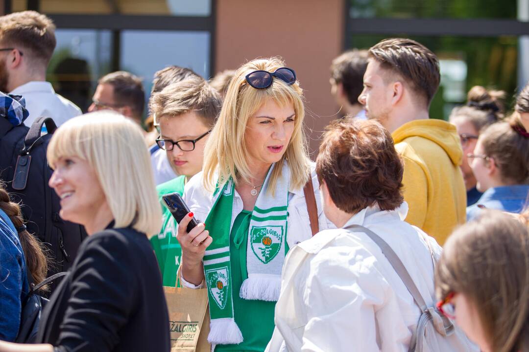 Žvaigždžių alėjoje – B. Davieso delno įspaudas
