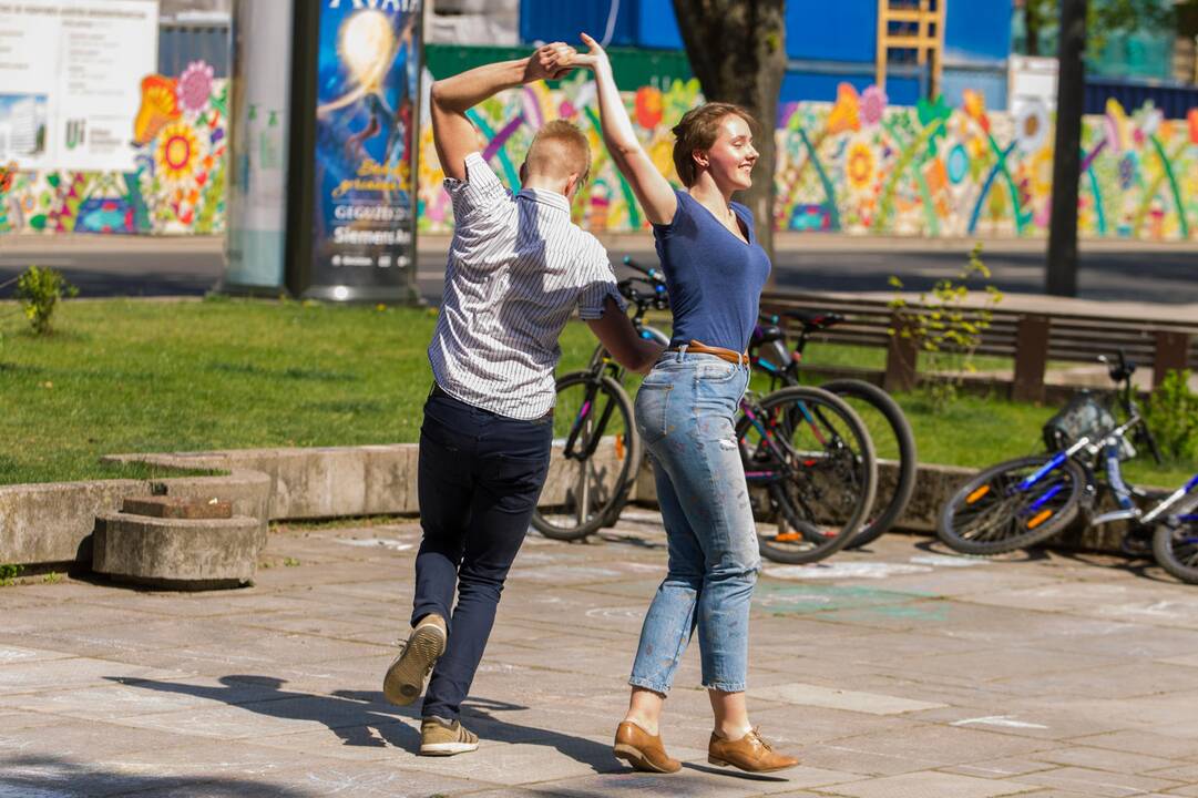 Džiazo gatvės šokiai