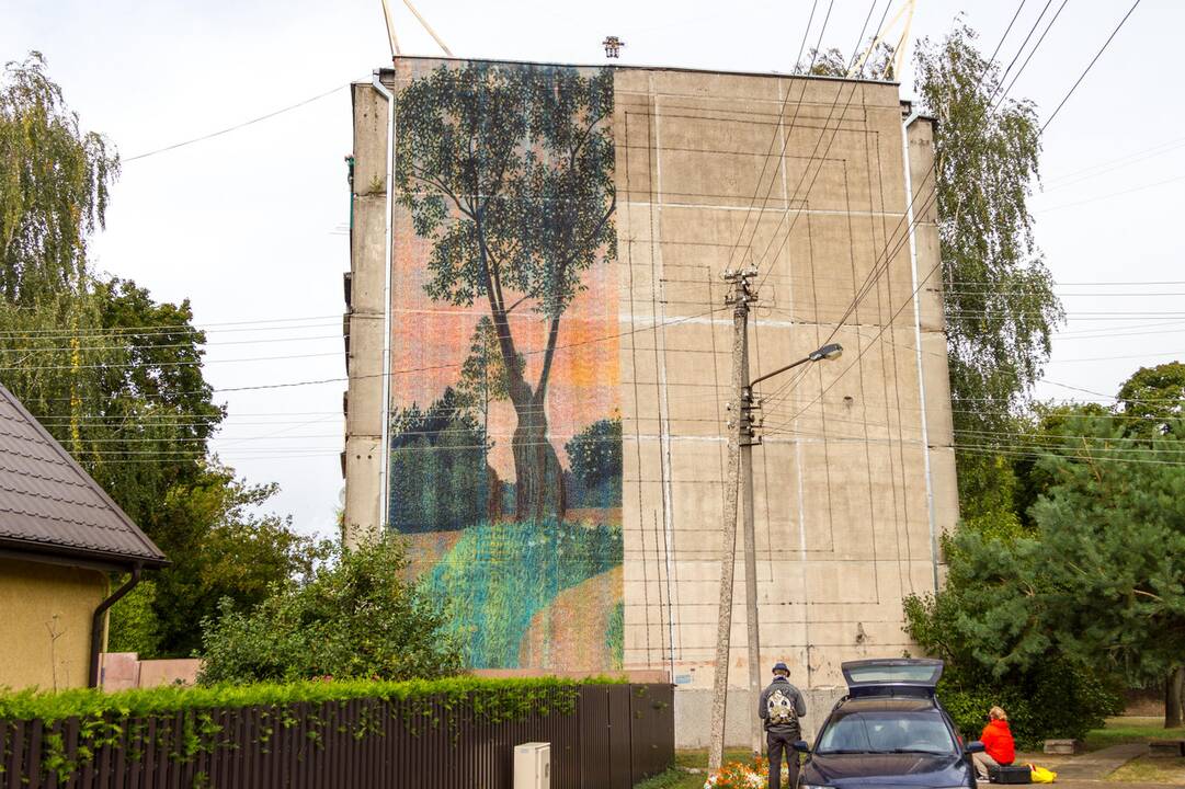 Freska ant Kauno daugiabučio
