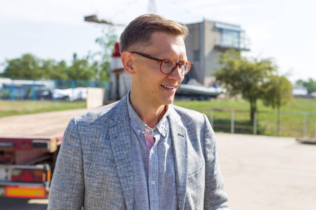 Legendinė greitaeigė „Raketa“ nuleista į Nemuną