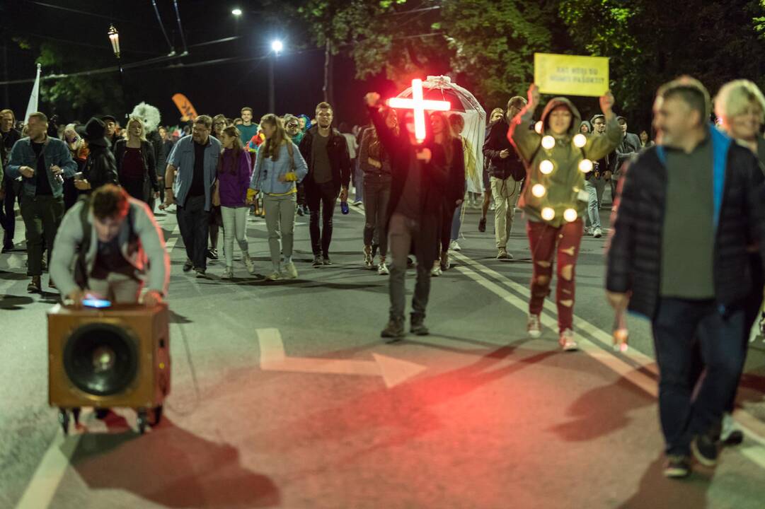 Naktinis kopimas į Parodos kalną 