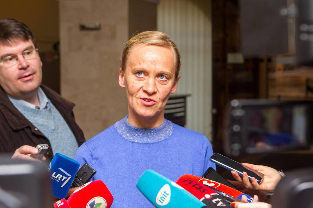 Nuosprendis Eglei Kručinskienei