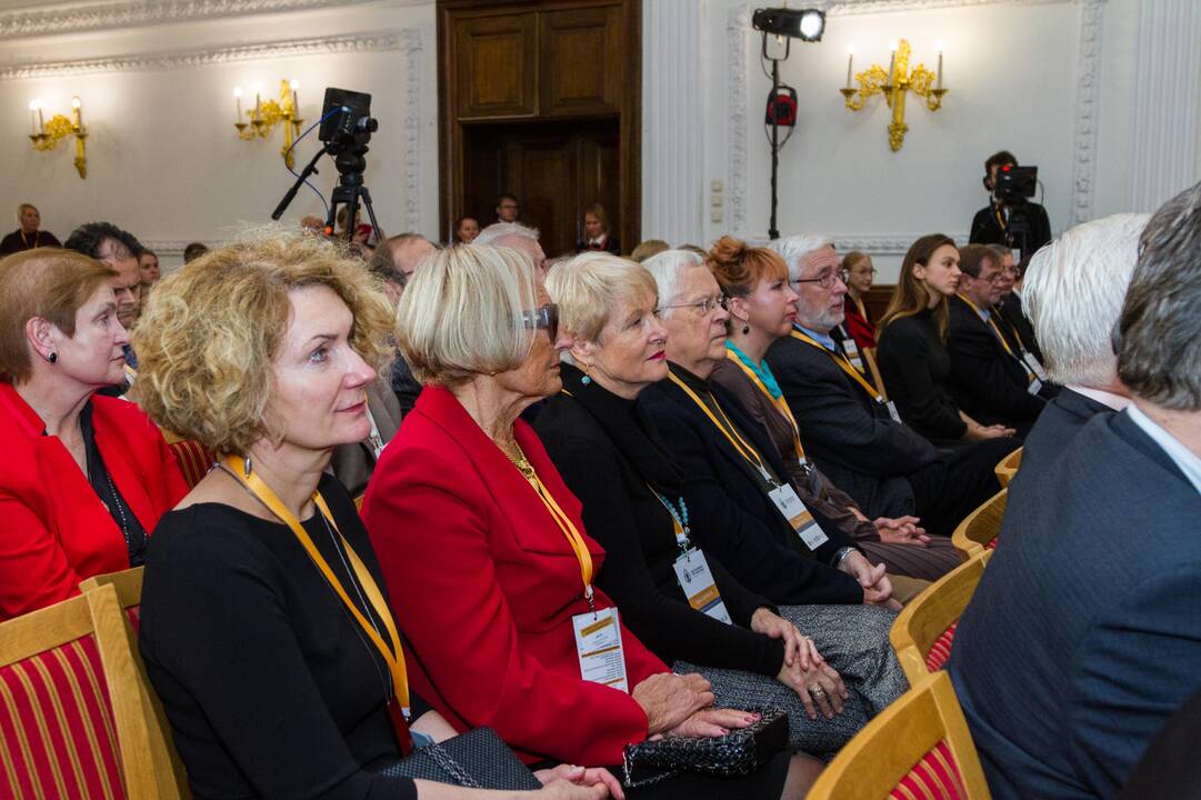 Pasaulio lietuvių mokslo simpoziumo atidarymas