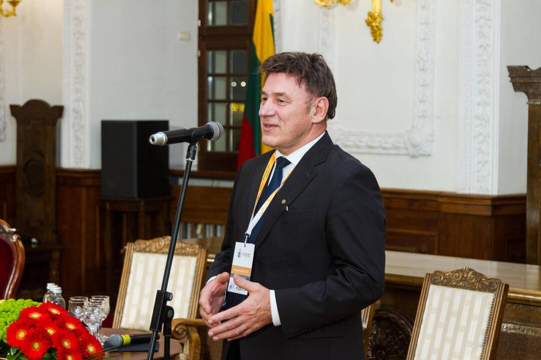 Pasaulio lietuvių mokslo simpoziumo atidarymas