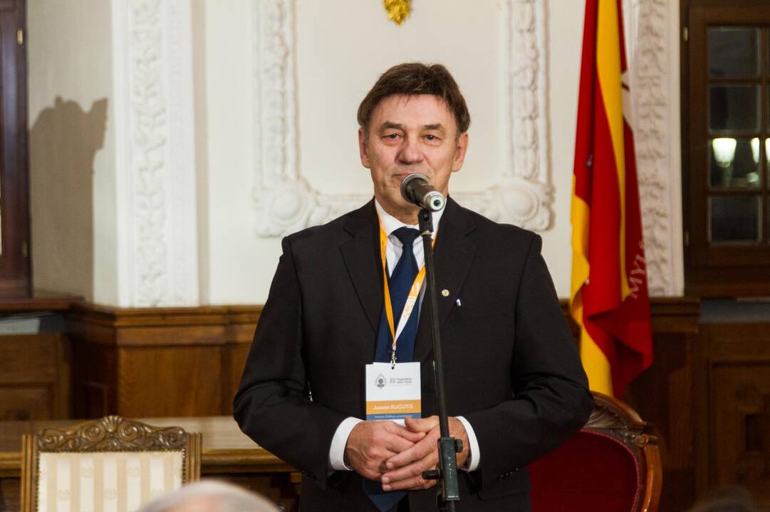 Pasaulio lietuvių mokslo simpoziumo atidarymas