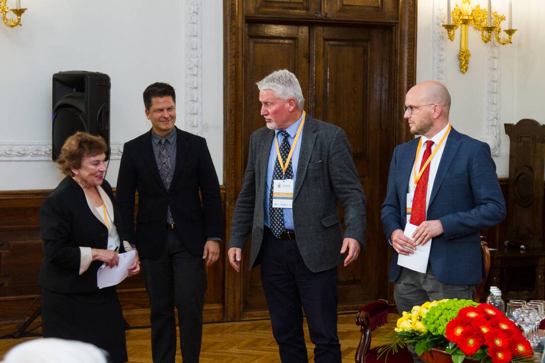 Pasaulio lietuvių mokslo simpoziumo atidarymas