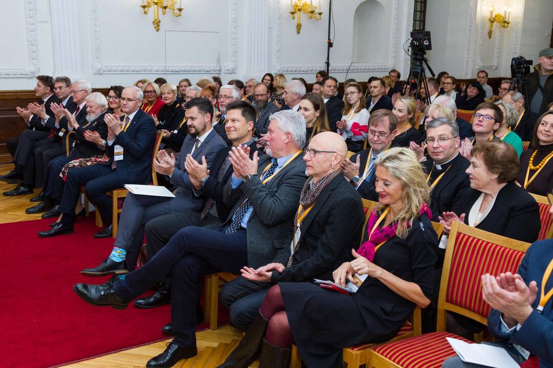 Pasaulio lietuvių mokslo simpoziumo atidarymas