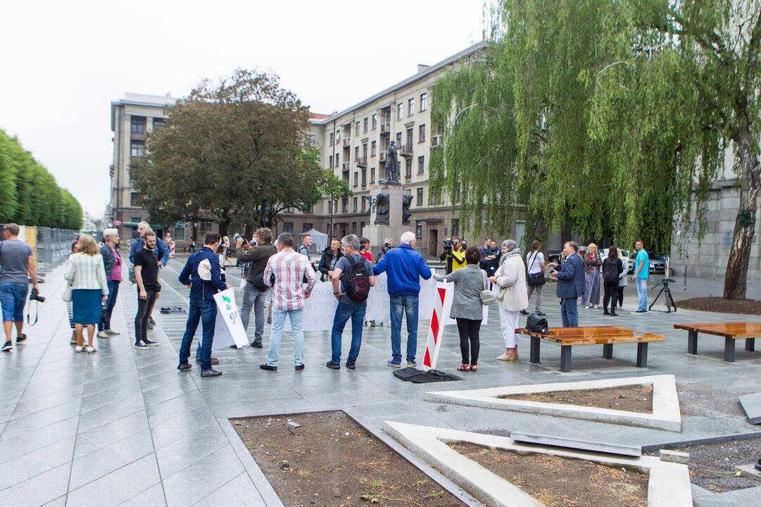 Protestavo, kad nepritrūktų vandens