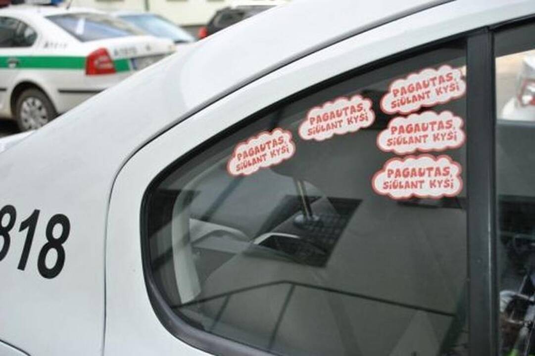 Chliganiškai vairavęs jaunuolis uostamiesčio policijai pasiūlė 200 litų kyšį