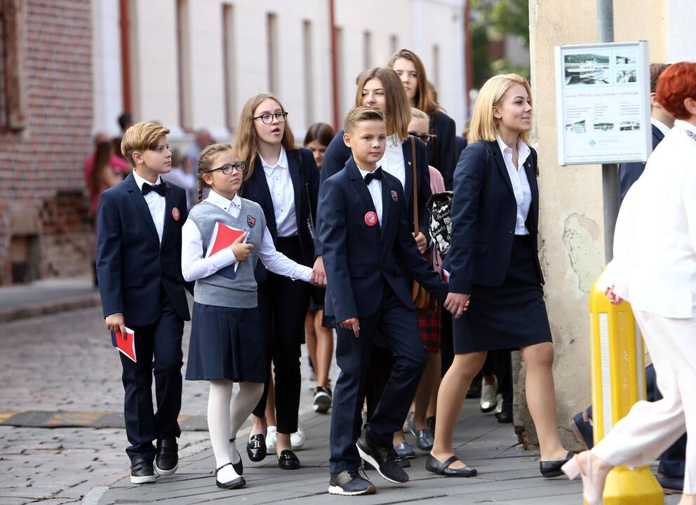 Mokslo metų pradžia miestą pripildė klegesio