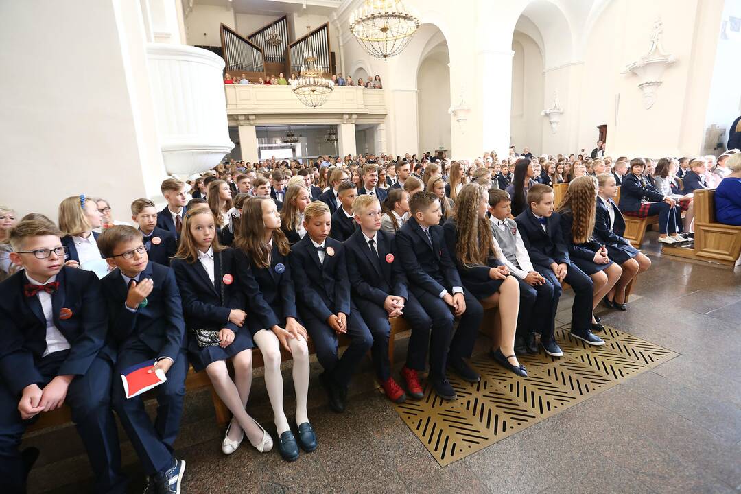 Mokslo metų pradžia miestą pripildė klegesio