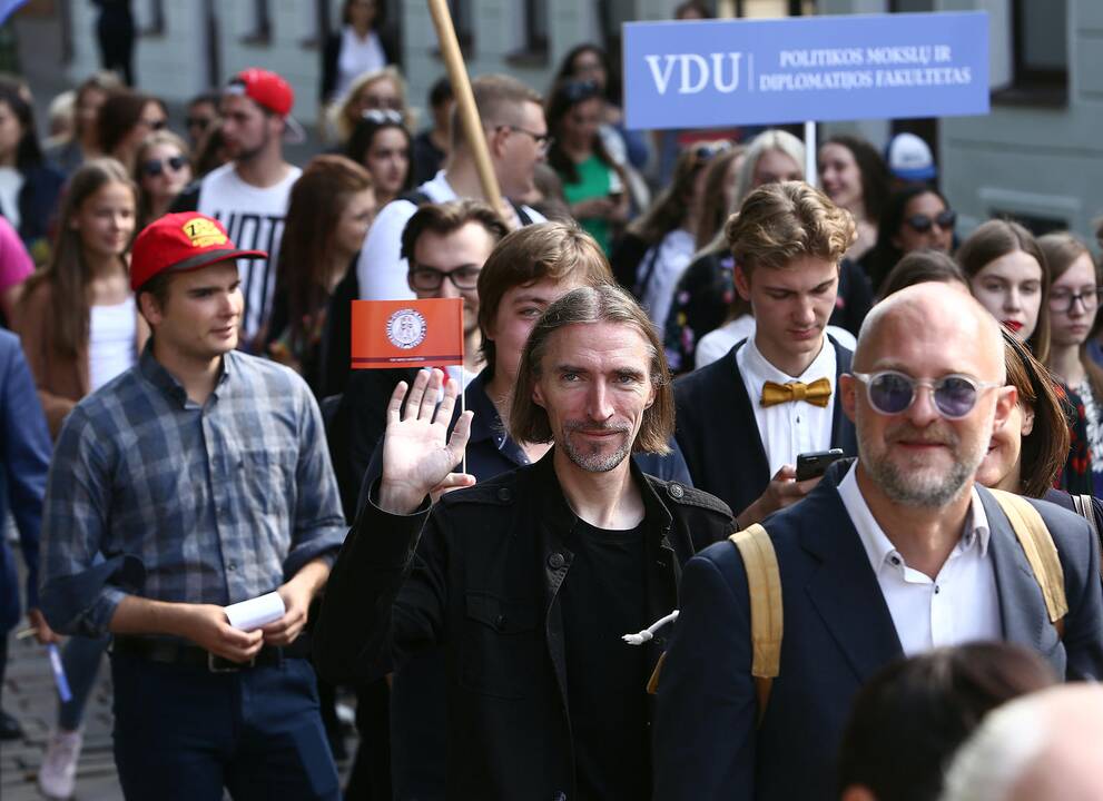Mokslo metų pradžia miestą pripildė klegesio