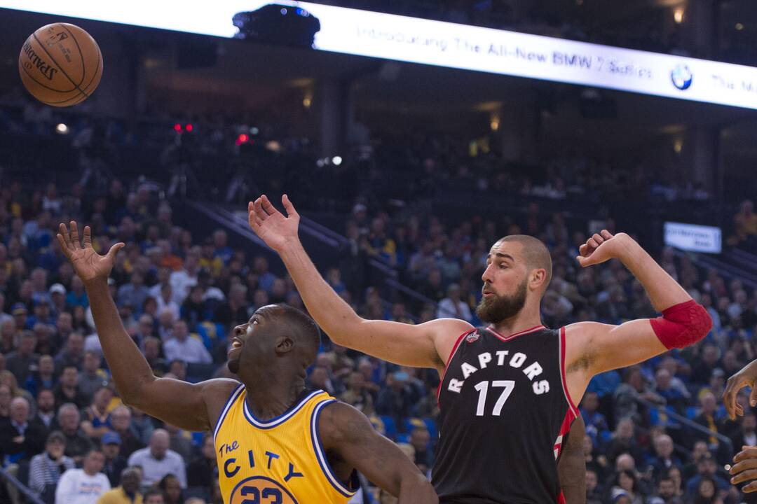 "Raptors" su J. Valančiūnu pralaimėjo NBA lygos čempionams